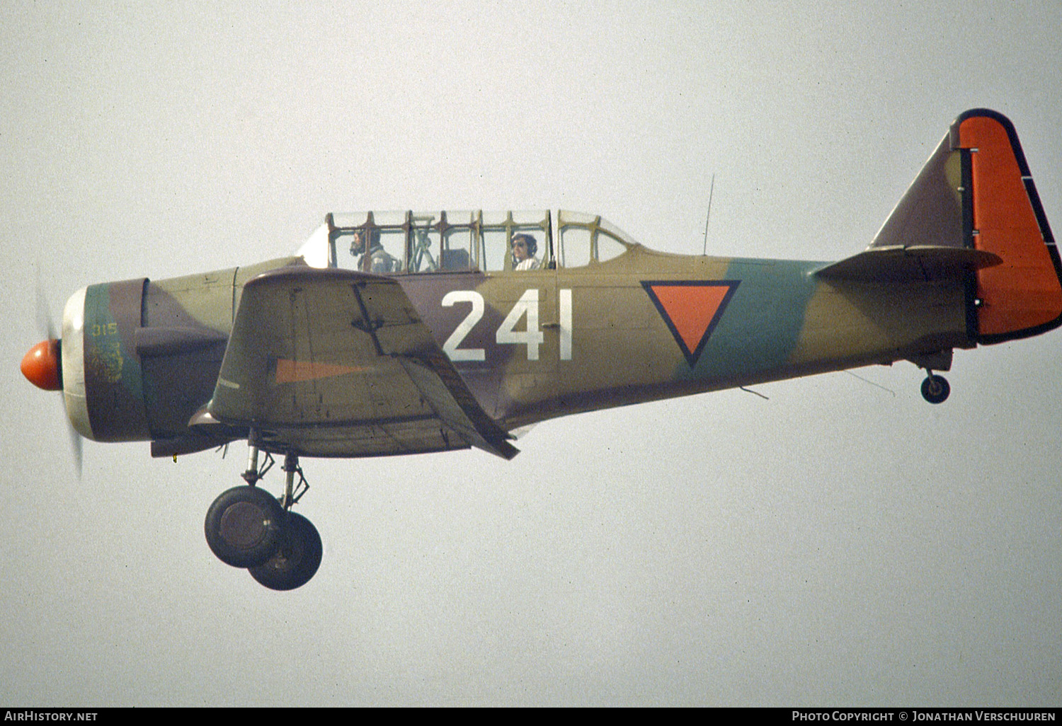 Aircraft Photo of PH-IIB / 241 | North American AT-16 Harvard IIB | Netherlands - Air Force | AirHistory.net #246432