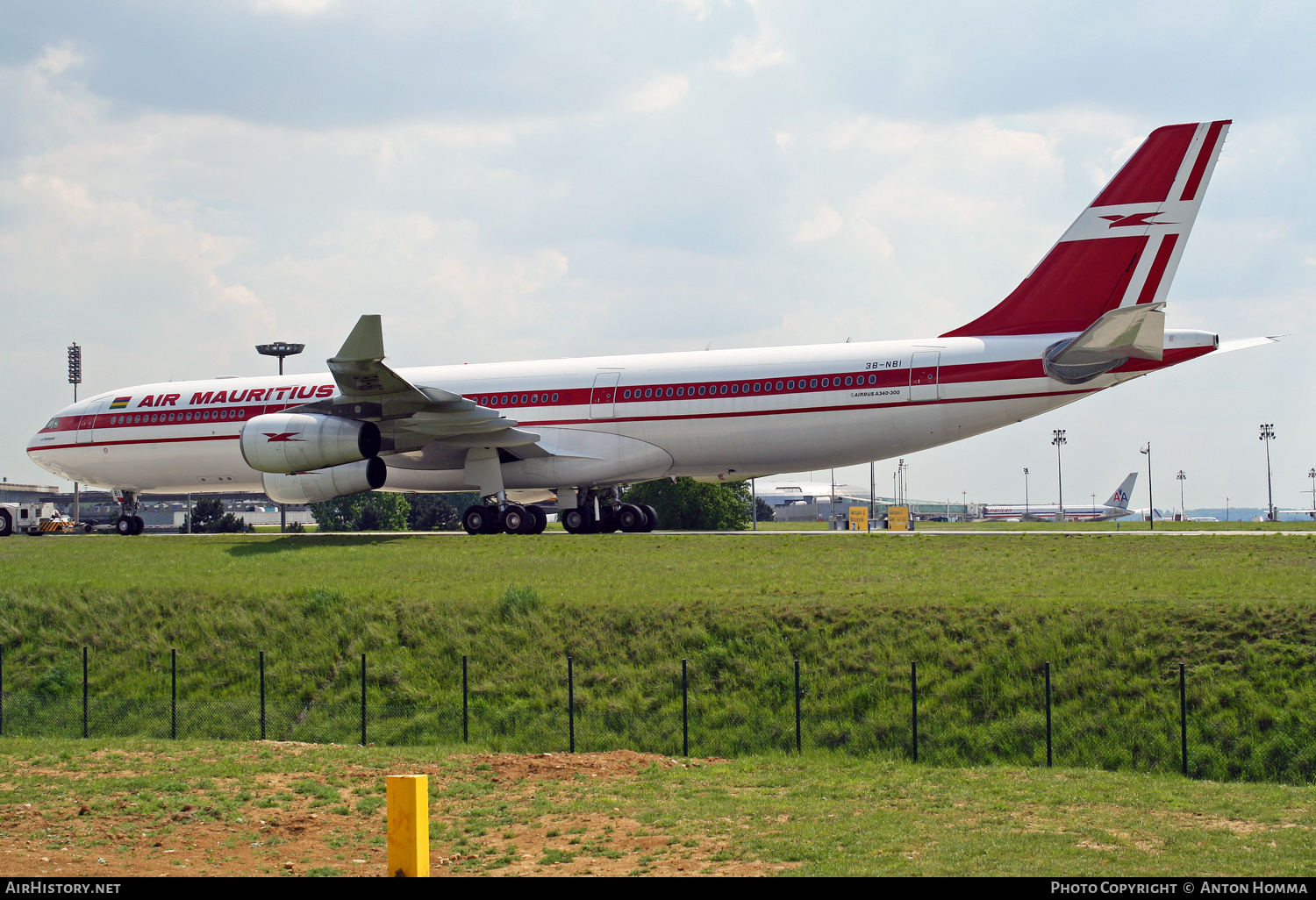 Aircraft Photo of 3B-NBI | Airbus A340-313E | Air Mauritius | AirHistory.net #246485