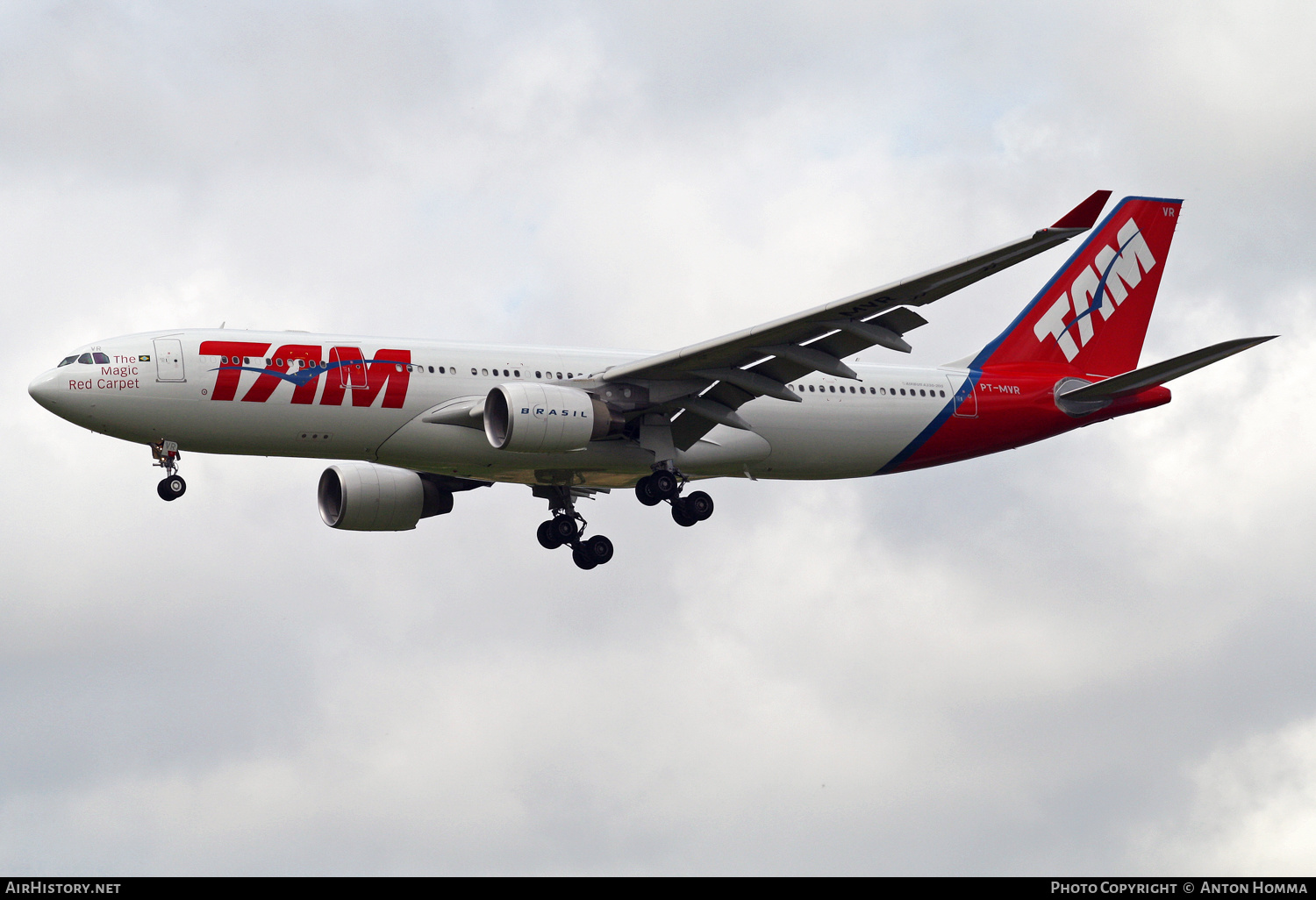 Aircraft Photo of PT-MVR | Airbus A330-223 | TAM Linhas Aéreas | AirHistory.net #246511