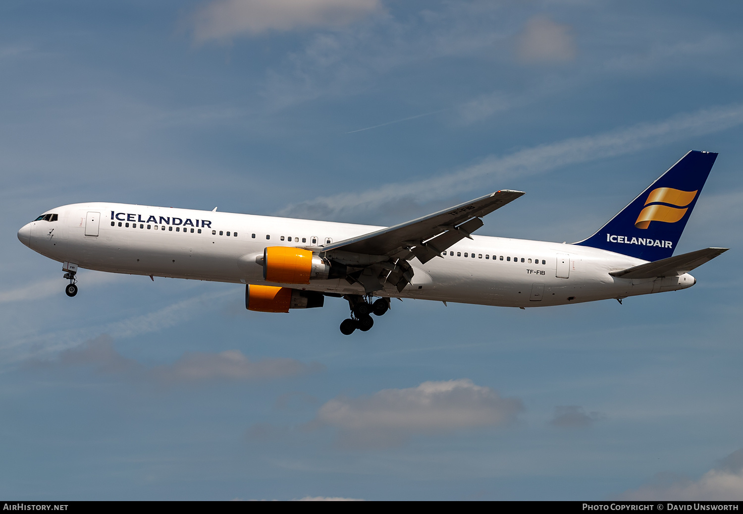 Aircraft Photo of TF-FIB | Boeing 767-383/ER | Icelandair | AirHistory.net #246604