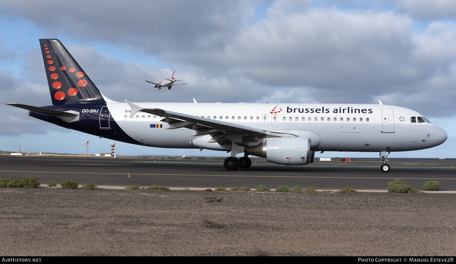 Aircraft Photo of OO-SNJ | Airbus A320-214 | Brussels Airlines | AirHistory.net #246902