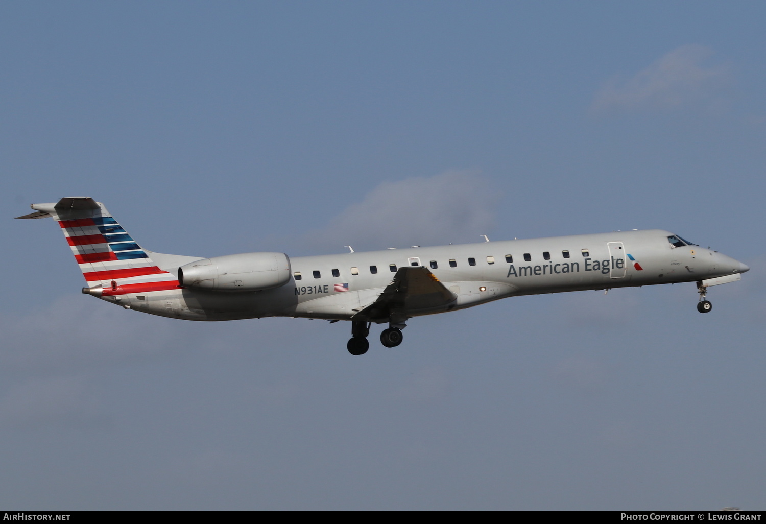 Aircraft Photo of N931AE | Embraer ERJ-145LR (EMB-145LR) | American Eagle | AirHistory.net #246916