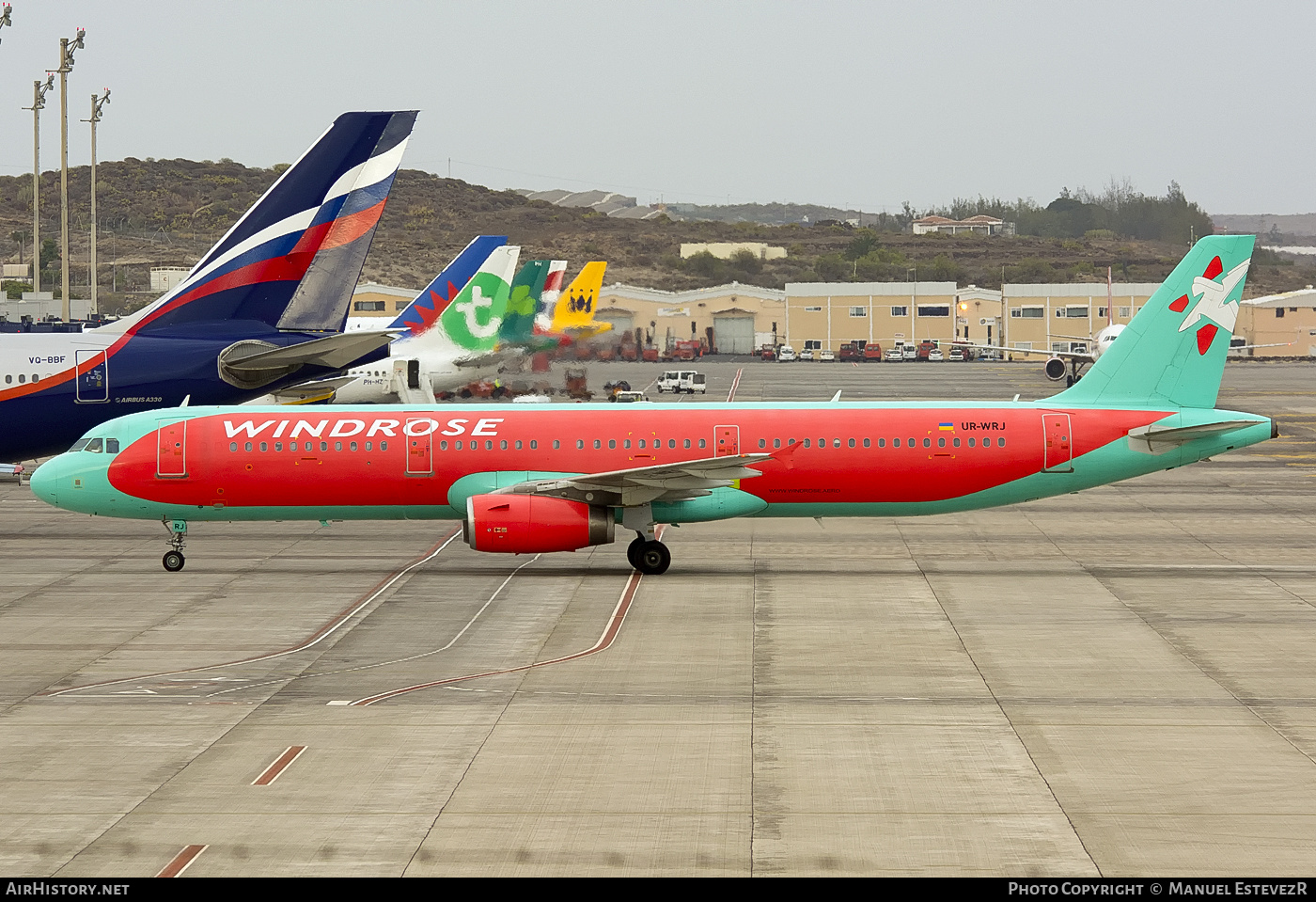 Aircraft Photo of UR-WRJ | Airbus A321-231 | Windrose | AirHistory.net #246926