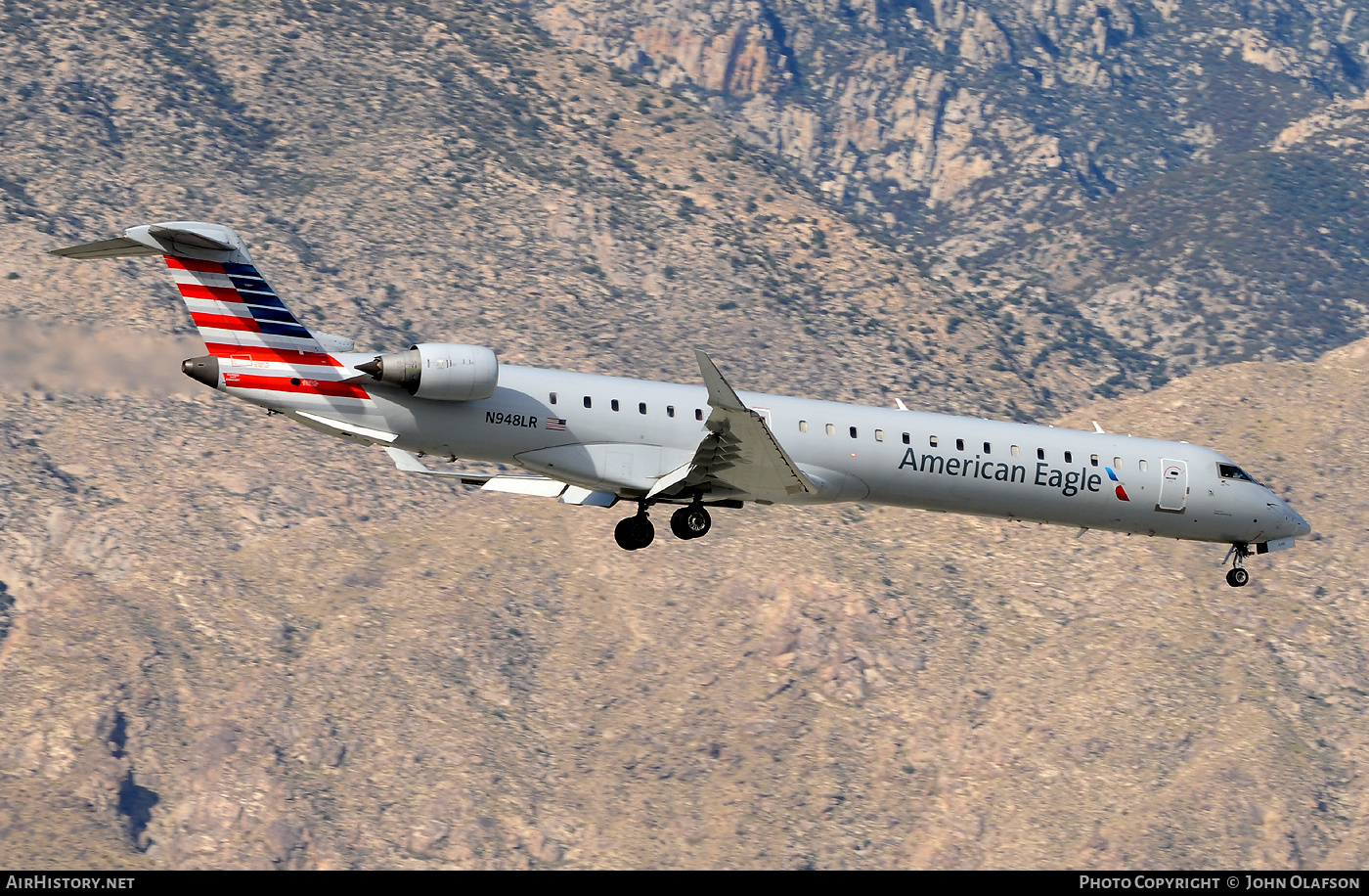 Aircraft Photo of N948LR | Bombardier CRJ-900ER (CL-600-2D24) | American Eagle | AirHistory.net #246959