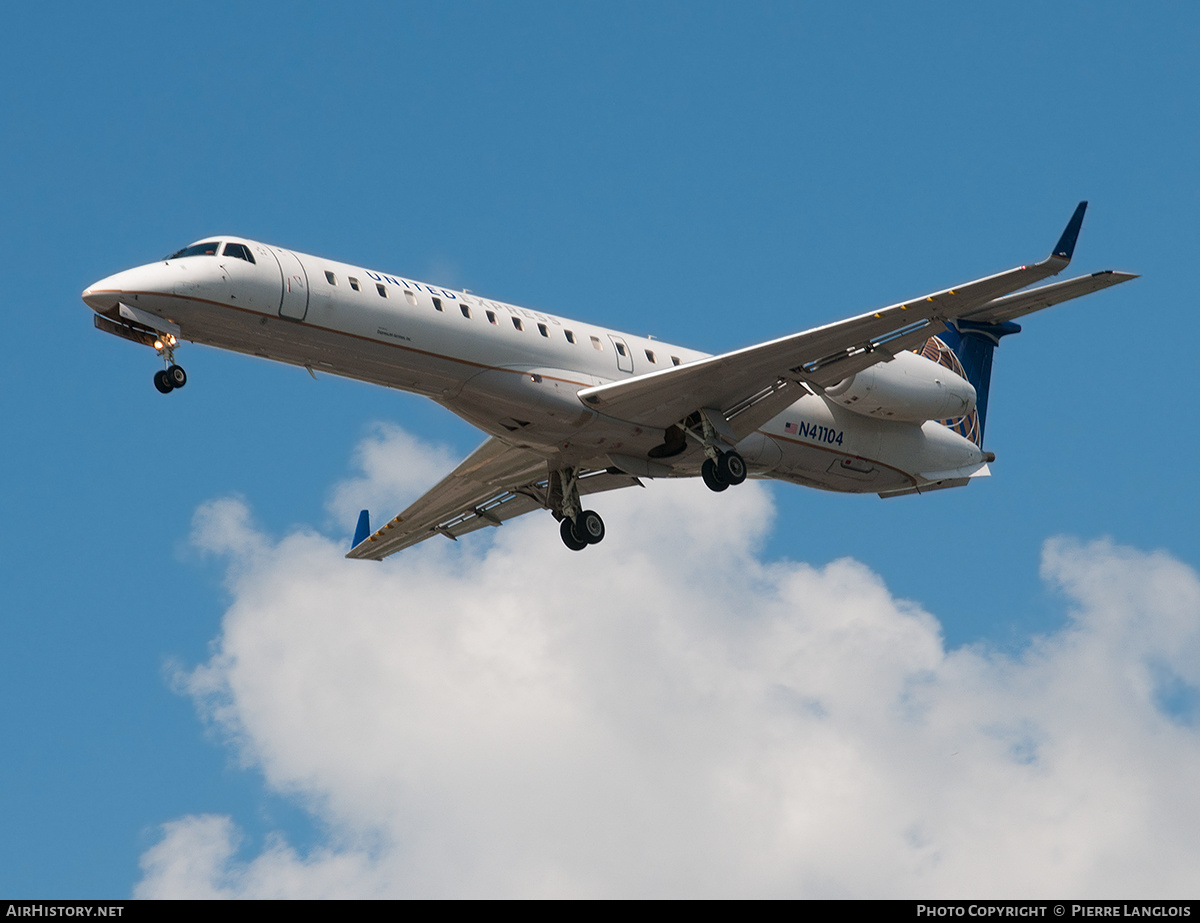 Aircraft Photo of N41104 | Embraer ERJ-145XR (EMB-145XR) | United Express | AirHistory.net #246962
