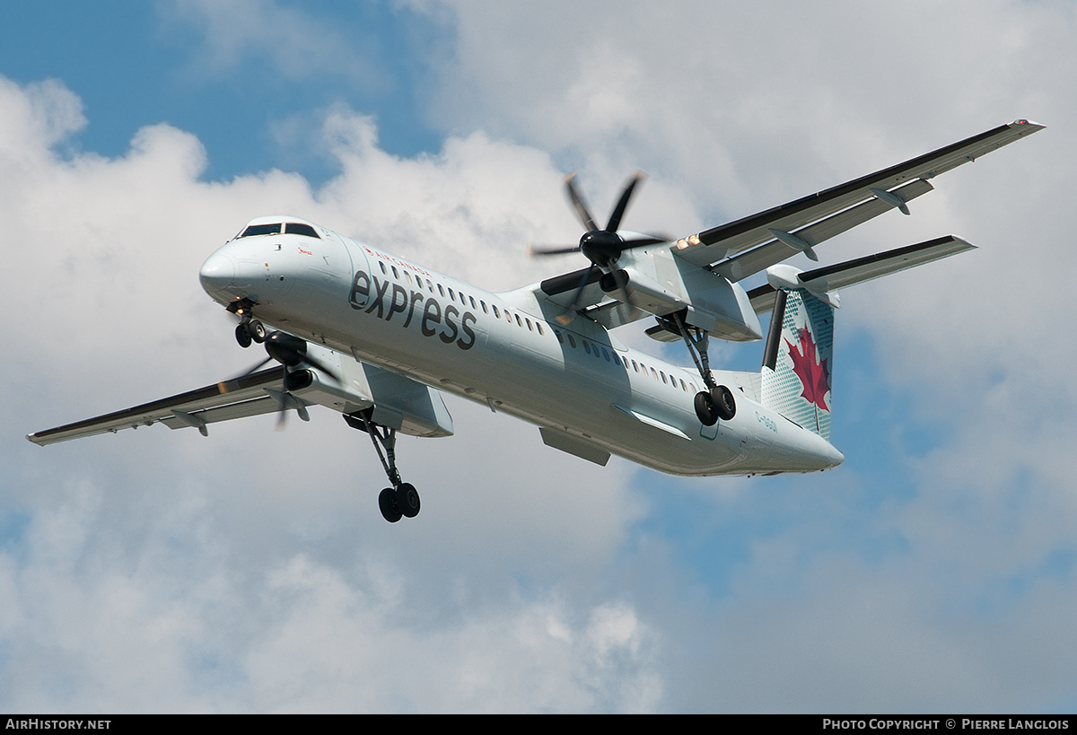 Aircraft Photo of C-GGOI | Bombardier DHC-8-402 Dash 8 | Air Canada Express | AirHistory.net #246973