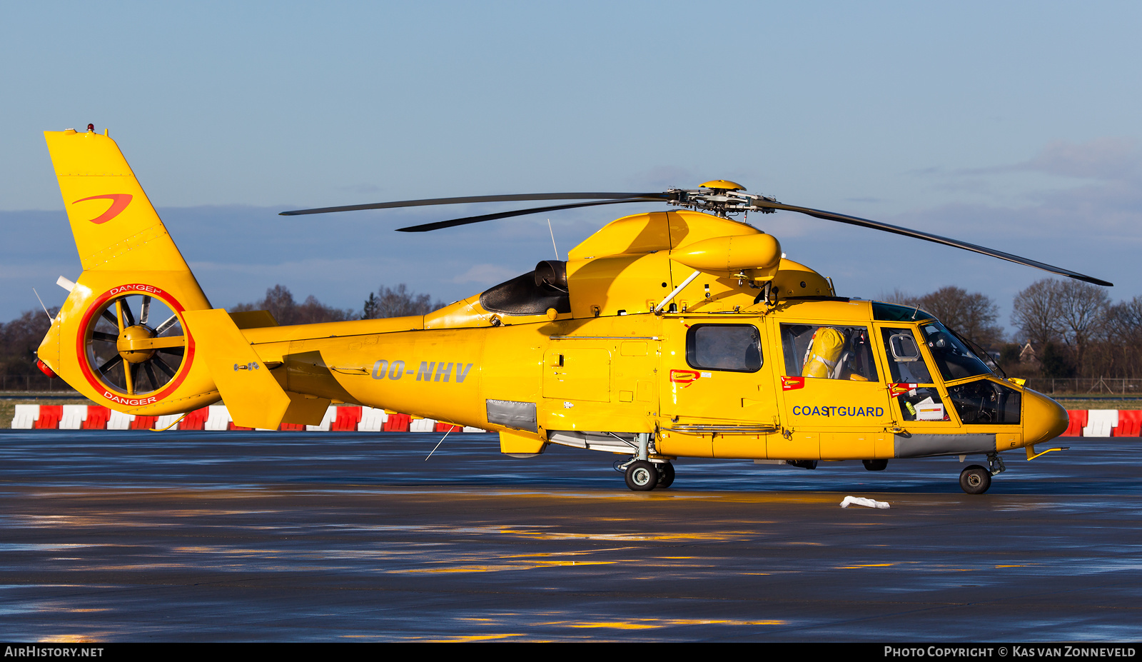Aircraft Photo of OO-NHV | Eurocopter AS-365N-3 Dauphin 2 | Kustwacht - Netherlands Coastguard | AirHistory.net #247009