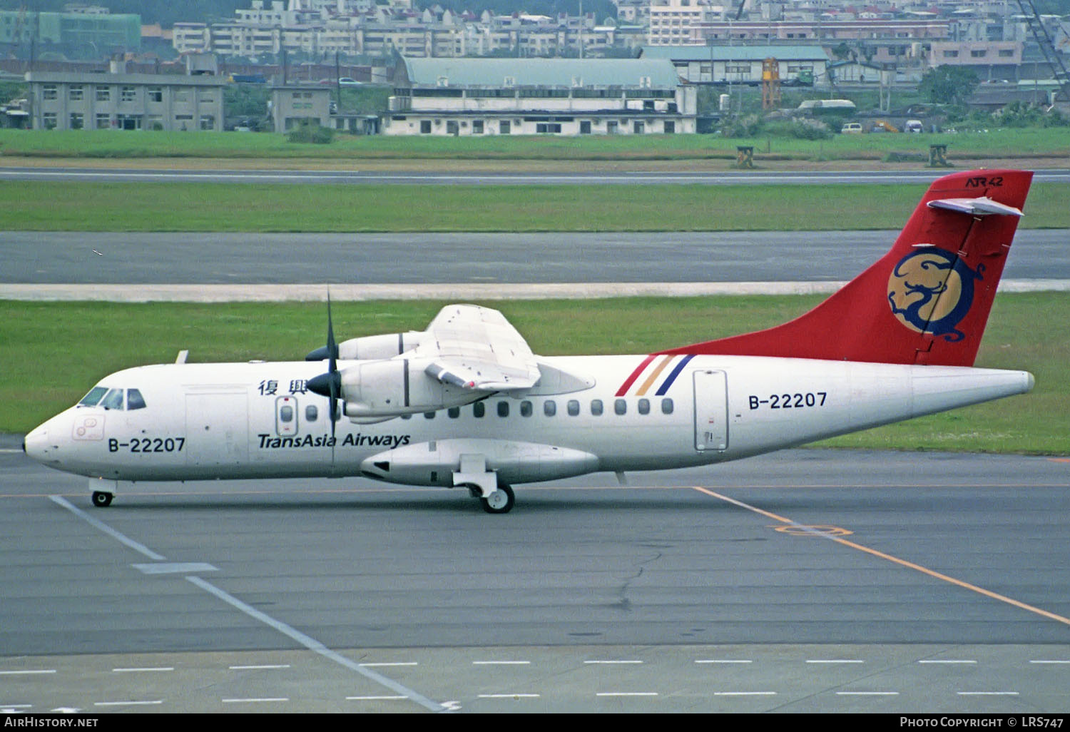 Aircraft Photo of B-22207 | ATR ATR-42-300 | TransAsia Airways | AirHistory.net #247024