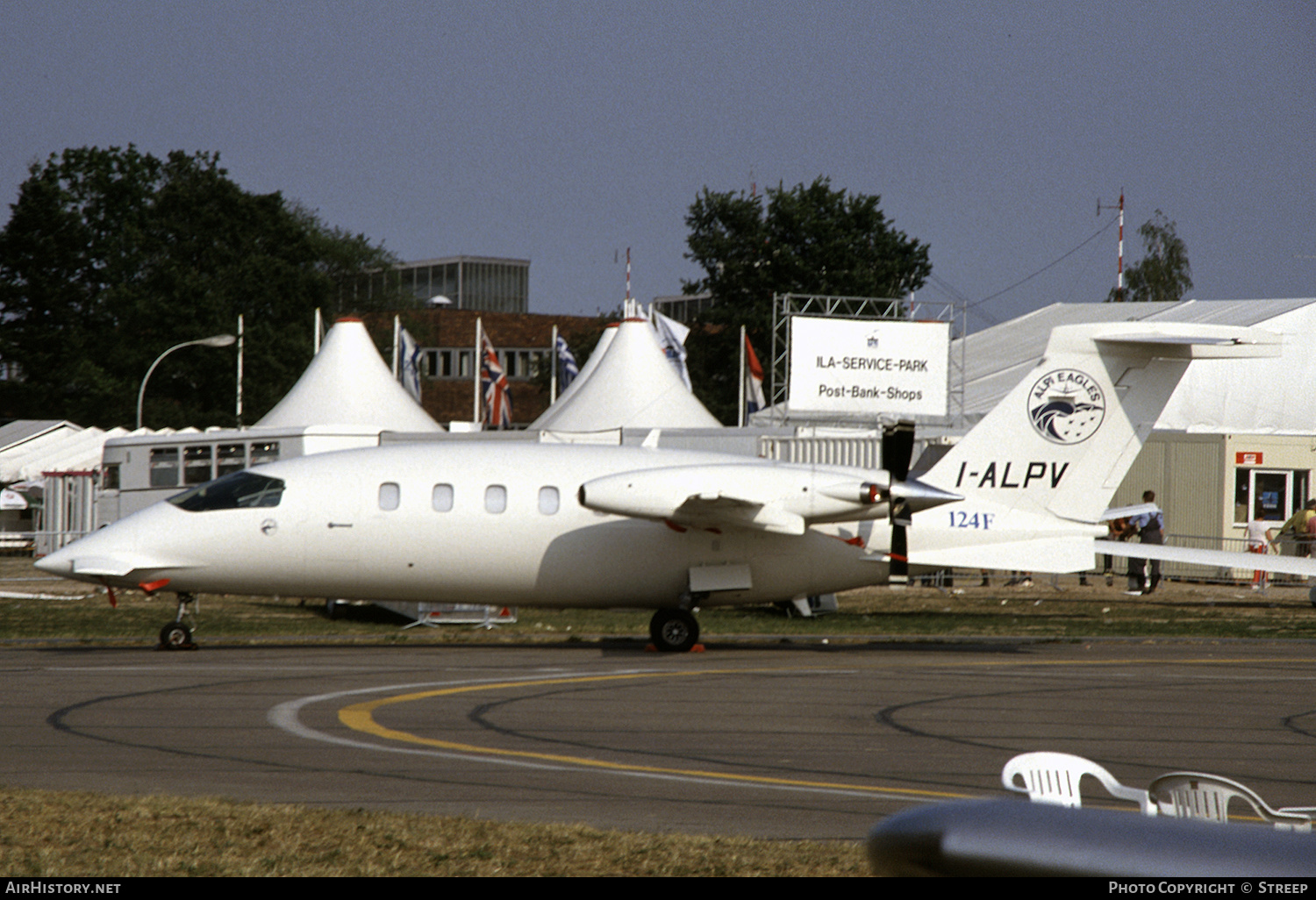 Aircraft Photo of I-ALPV | Piaggio P-180 Avanti | Alpi Eagles | AirHistory.net #247054