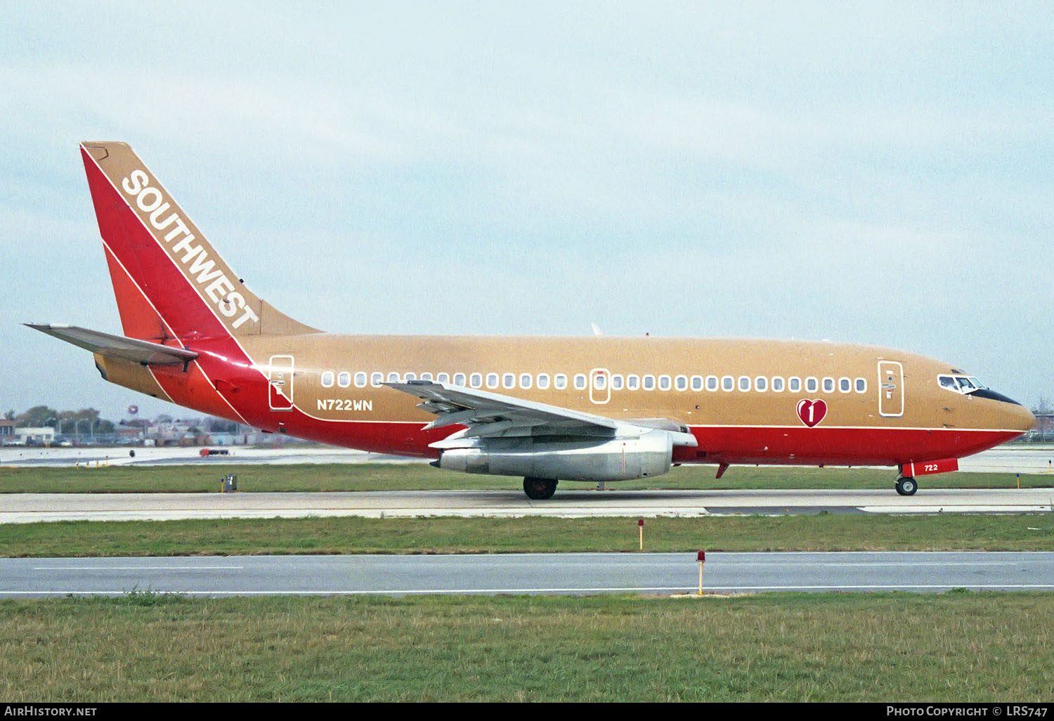 Aircraft Photo of N722WN | Boeing 737-2T4/Adv | Southwest Airlines | AirHistory.net #247060