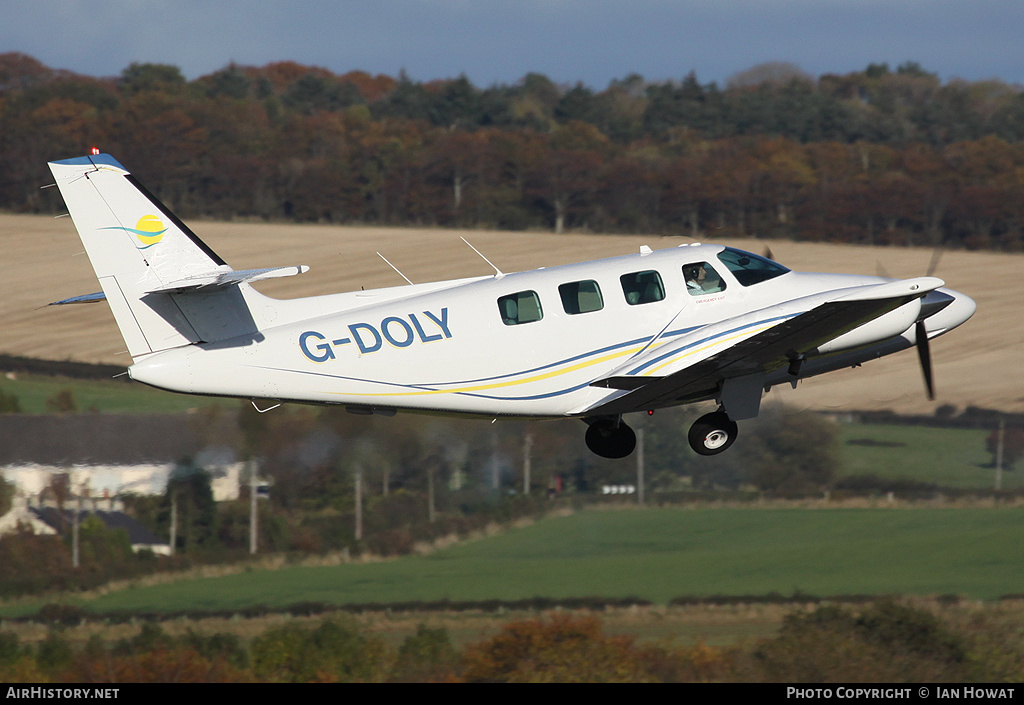 Aircraft Photo of G-DOLY | Cessna T303 Crusader | AirHistory.net #247089