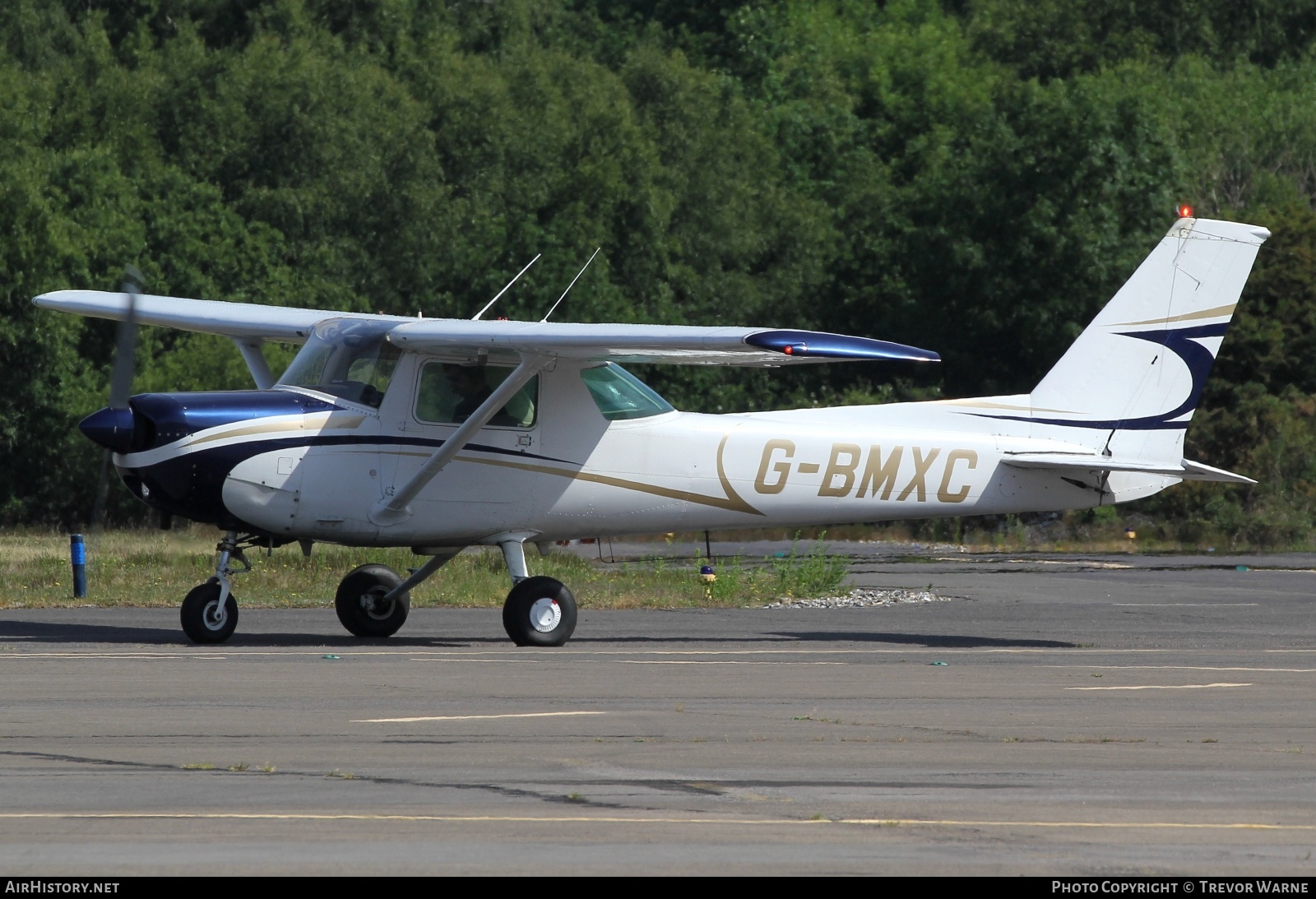 Aircraft Photo of G-BMXC | Cessna 152 | AirHistory.net #247096