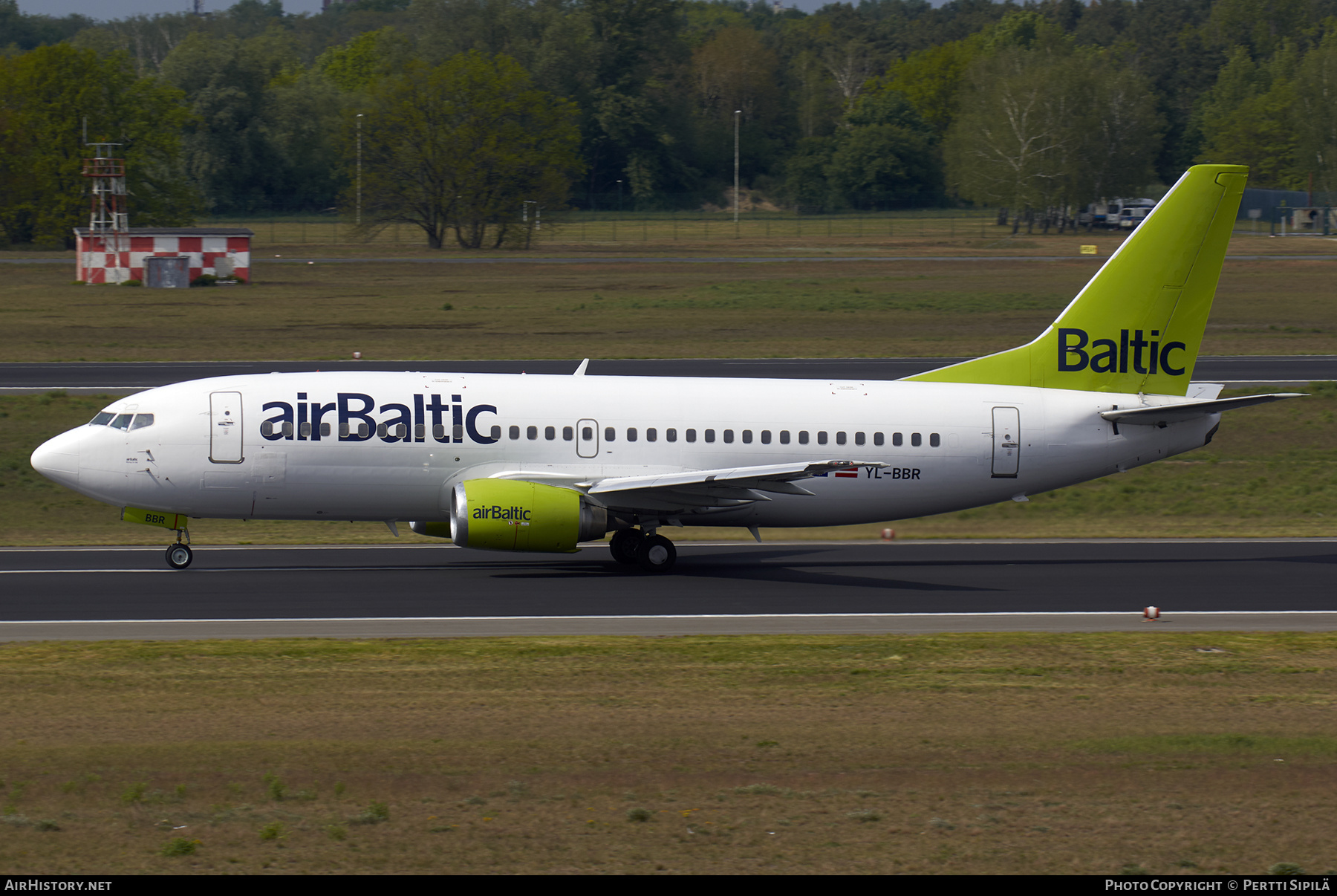 Aircraft Photo of YL-BBR | Boeing 737-31S | AirBaltic | AirHistory.net #247112