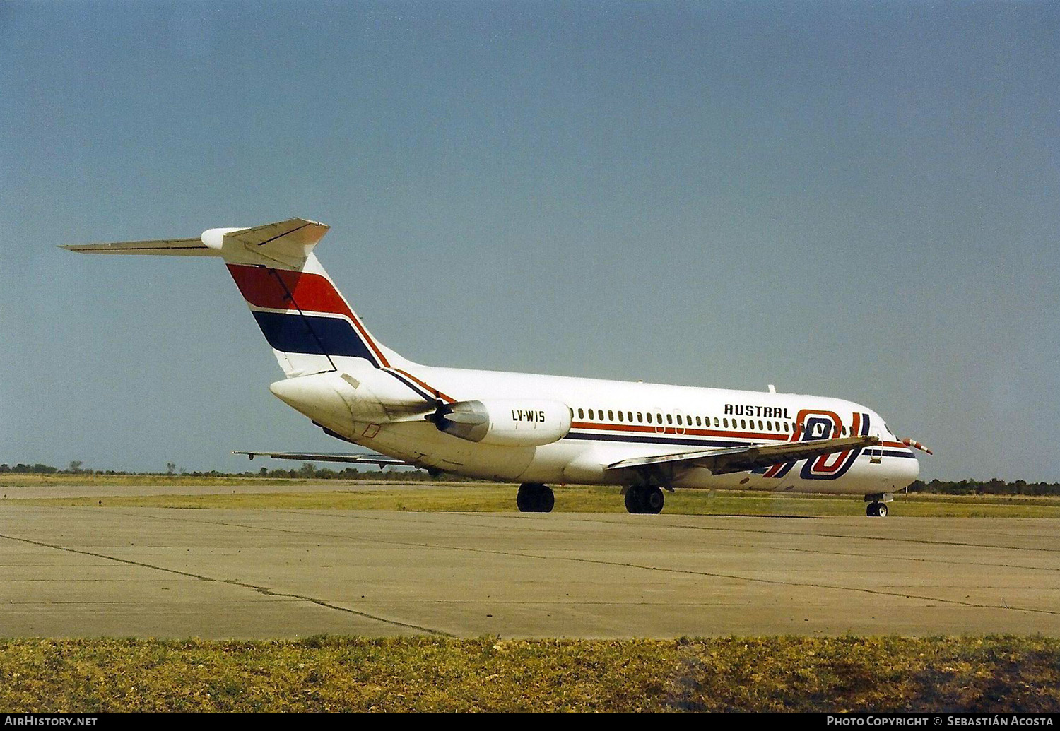 Aircraft Photo of LV-WIS | McDonnell Douglas DC-9-32 | Austral Líneas Aéreas | AirHistory.net #247122