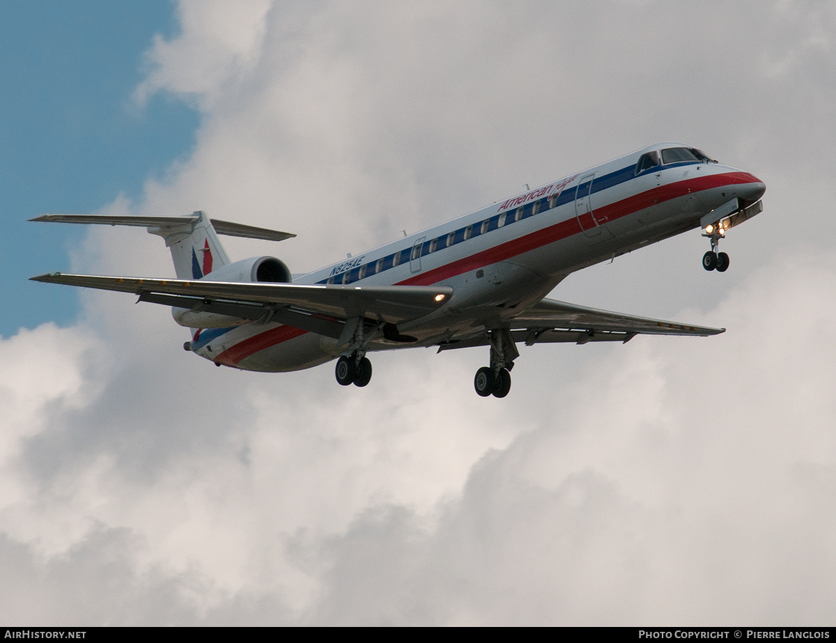 Aircraft Photo of N825AE | Embraer ERJ-140LR (EMB-135KL) | American Eagle | AirHistory.net #247205