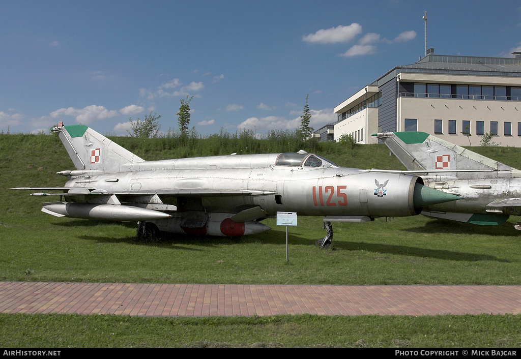 Aircraft Photo of 1125 | Mikoyan-Gurevich MiG-21R | Poland - Air Force | AirHistory.net #247249