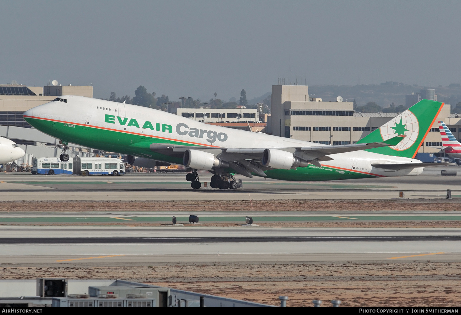 Aircraft Photo of B-16402 | Boeing 747-45E(BDSF) | EVA Air Cargo | AirHistory.net #247278