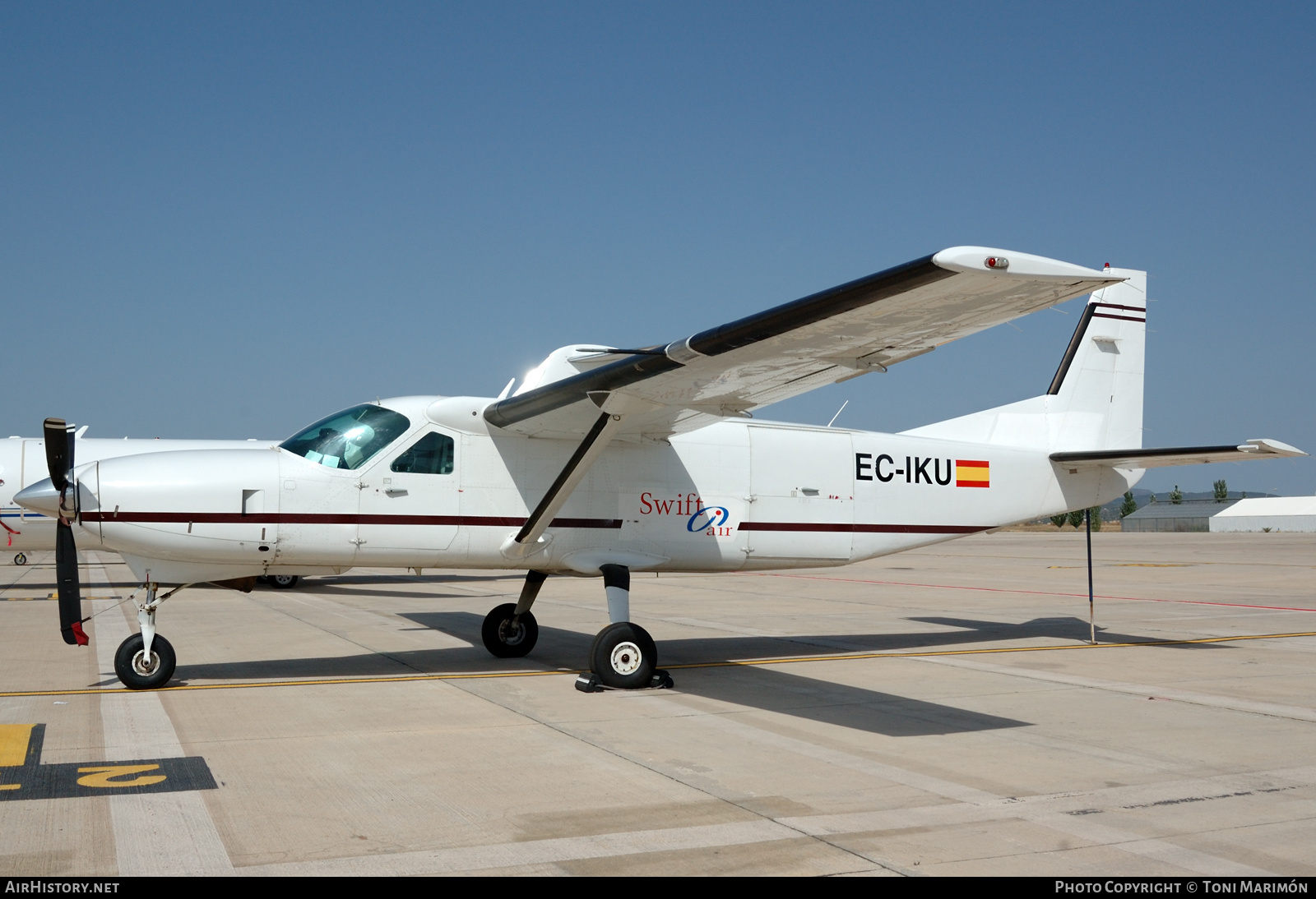 Aircraft Photo of EC-IKU | Cessna 208B Super Cargomaster | Swiftair | AirHistory.net #247432