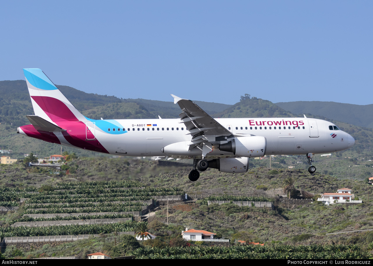 Aircraft Photo of D-ABDT | Airbus A320-214 | Eurowings | AirHistory.net #247536