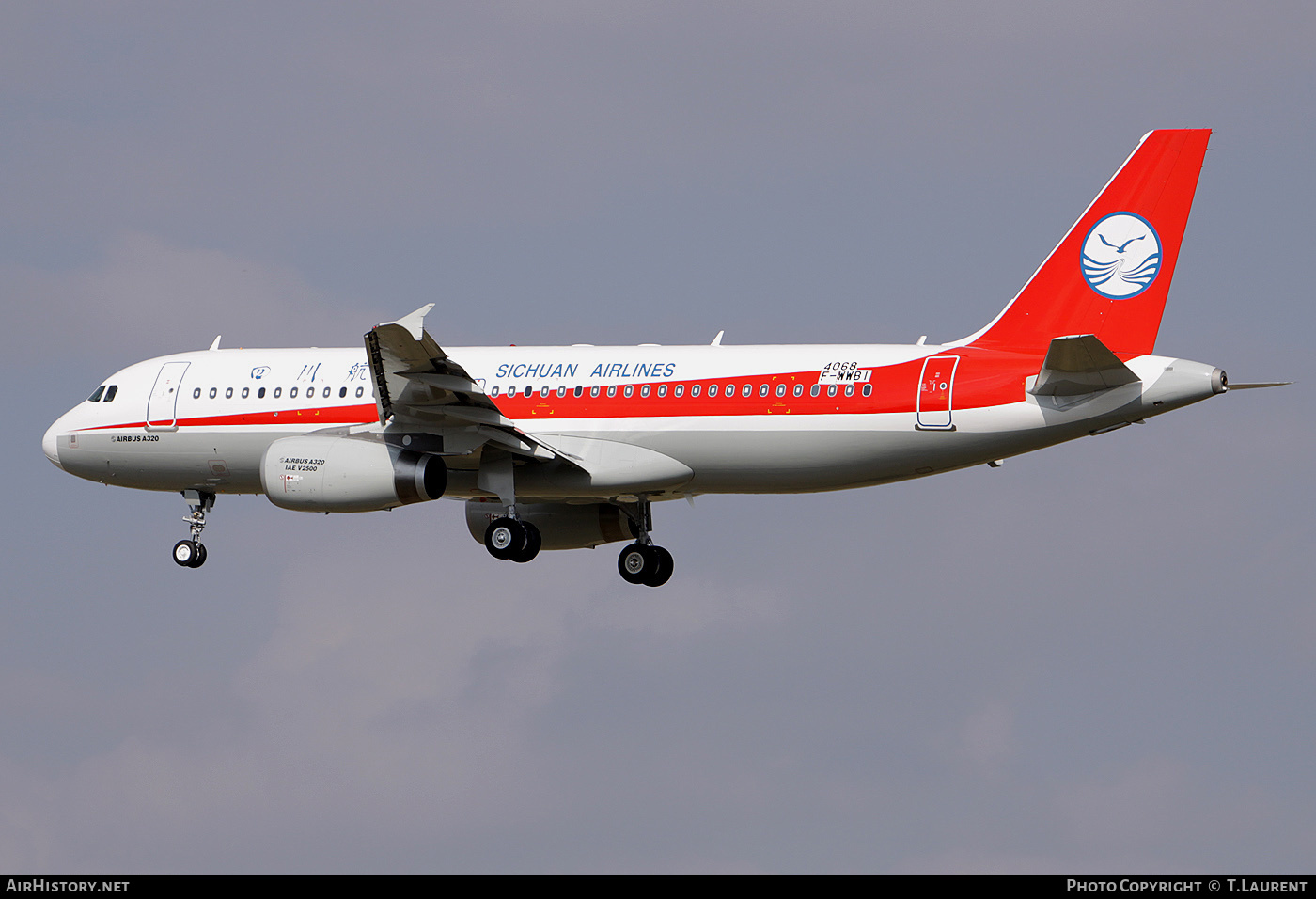 Aircraft Photo of F-WWBI | Airbus A320-216 | Sichuan Airlines | AirHistory.net #247590
