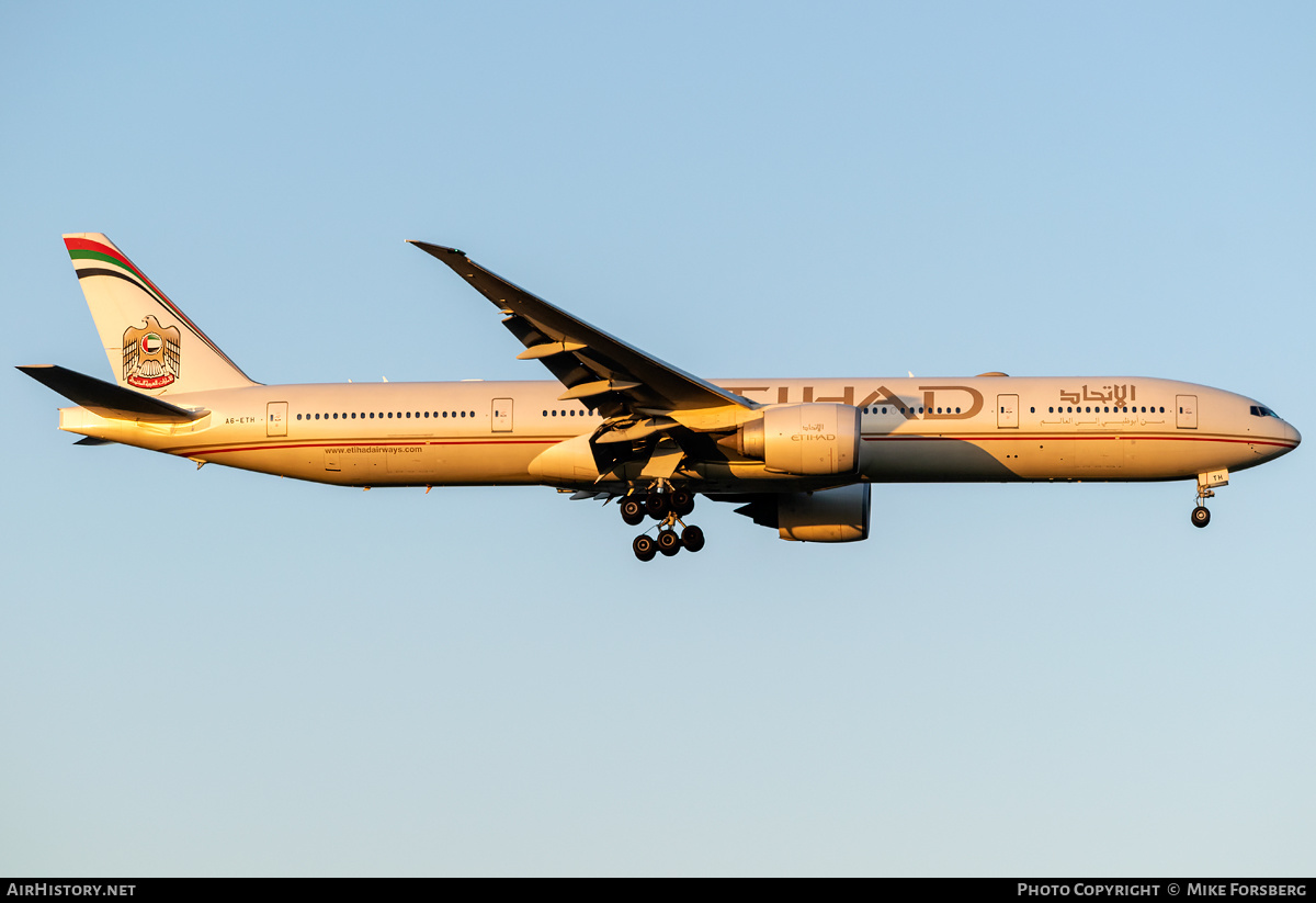 Aircraft Photo of A6-ETH | Boeing 777-3FX/ER | Etihad Airways | AirHistory.net #247642