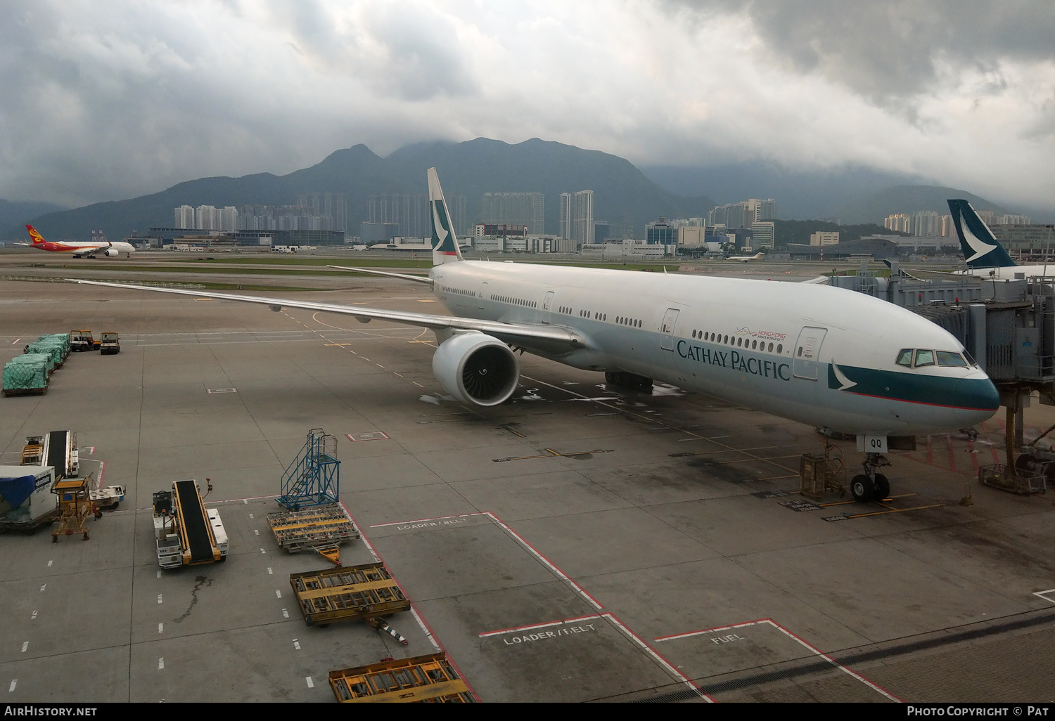 Aircraft Photo of B-KQQ | Boeing 777-367/ER | Cathay Pacific Airways | AirHistory.net #247694