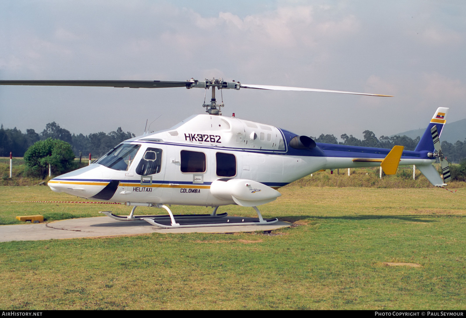 Aircraft Photo of HK-3262 | Bell 222UT | Helitaxi | AirHistory.net #247726