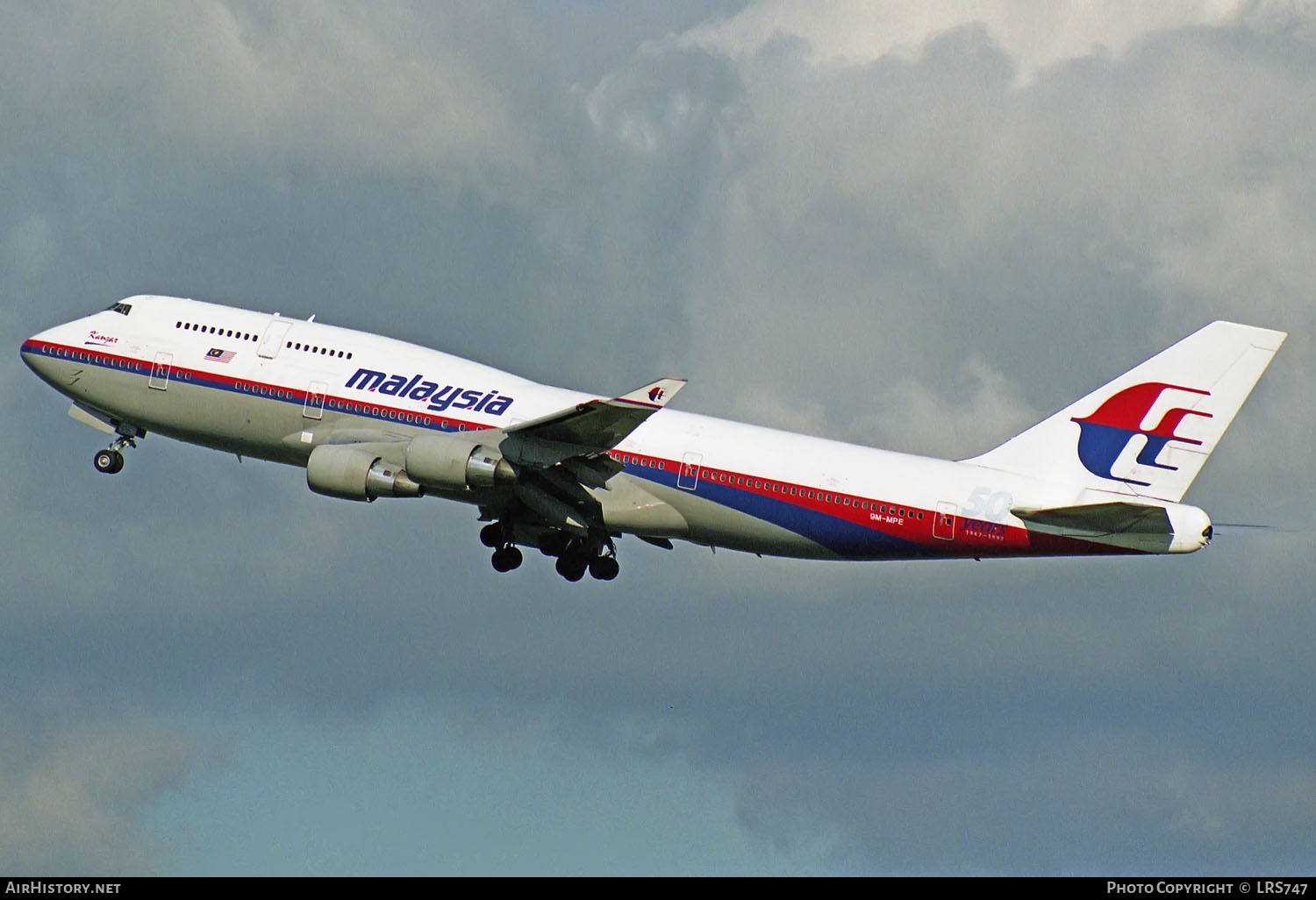 Aircraft Photo of 9M-MPE | Boeing 747-4H6 | Malaysia Airlines | AirHistory.net #247762