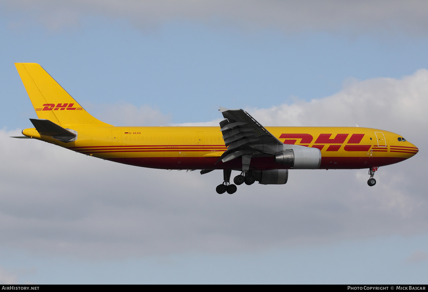 Aircraft Photo of D-AEAN | Airbus A300B4-622R(F) | DHL International | AirHistory.net #247767