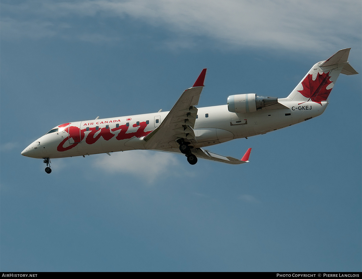 Aircraft Photo of C-GKEJ | Bombardier CRJ-200ER (CL-600-2B19) | Air Canada Jazz | AirHistory.net #247830