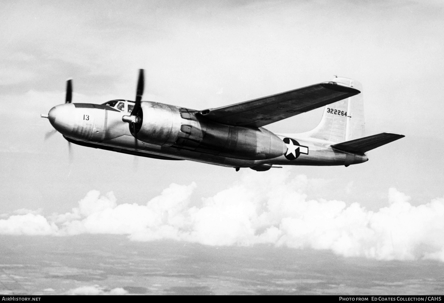 Aircraft Photo of 43-22264 / 322264 | Douglas A-26B Invader | USA - Air Force | AirHistory.net #247864