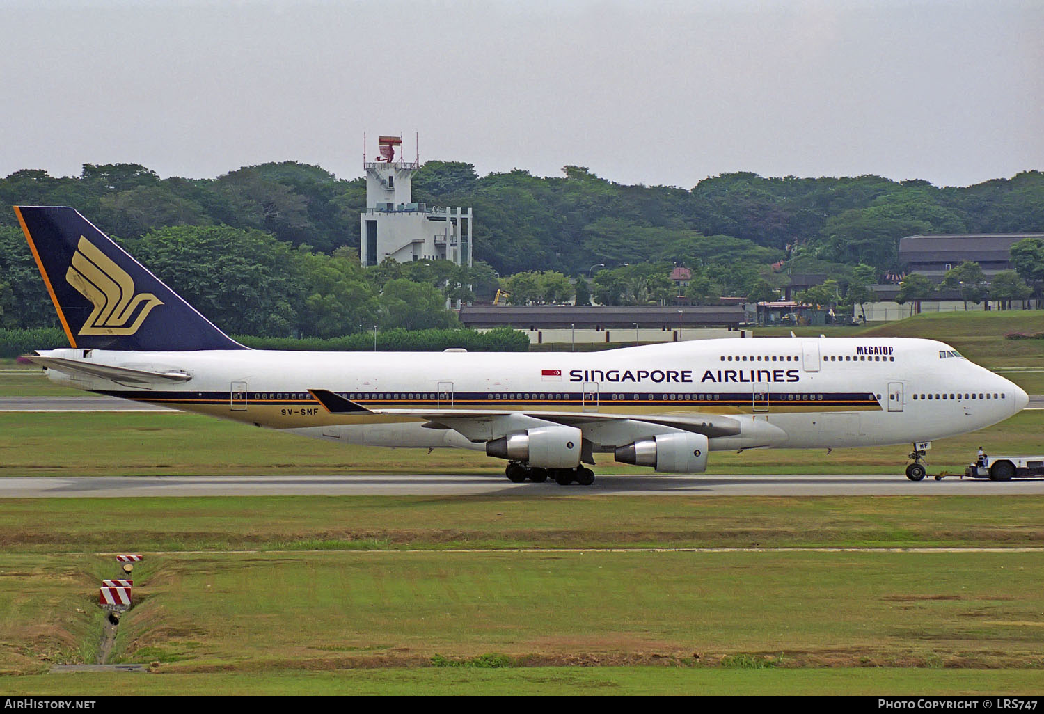 Aircraft Photo of 9V-SMF | Boeing 747-412 | Singapore Airlines | AirHistory.net #248041