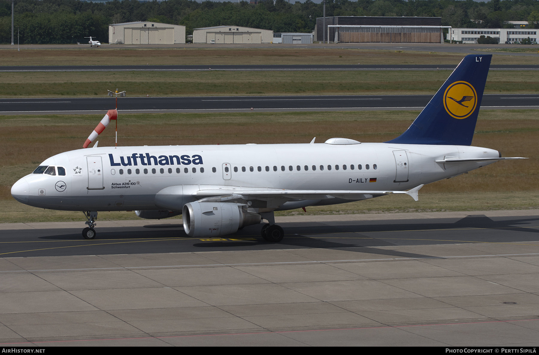 Aircraft Photo of D-AILY | Airbus A319-114 | Lufthansa | AirHistory.net #248075