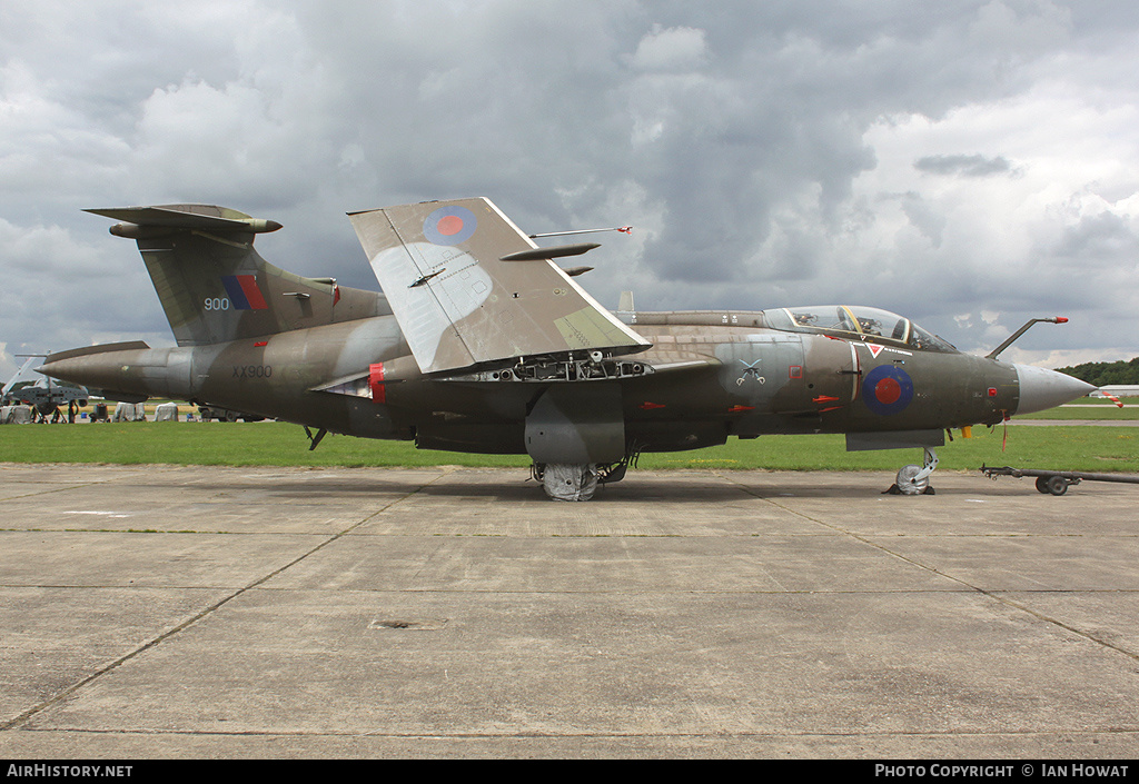 Aircraft Photo of XX900 | Hawker Siddeley Buccaneer S2B | UK - Air Force | AirHistory.net #248092