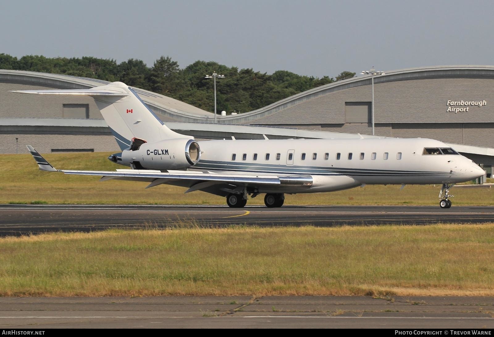 Aircraft Photo of C-GLXM | Bombardier Global Express XRS (BD-700-1A10) | AirHistory.net #248276