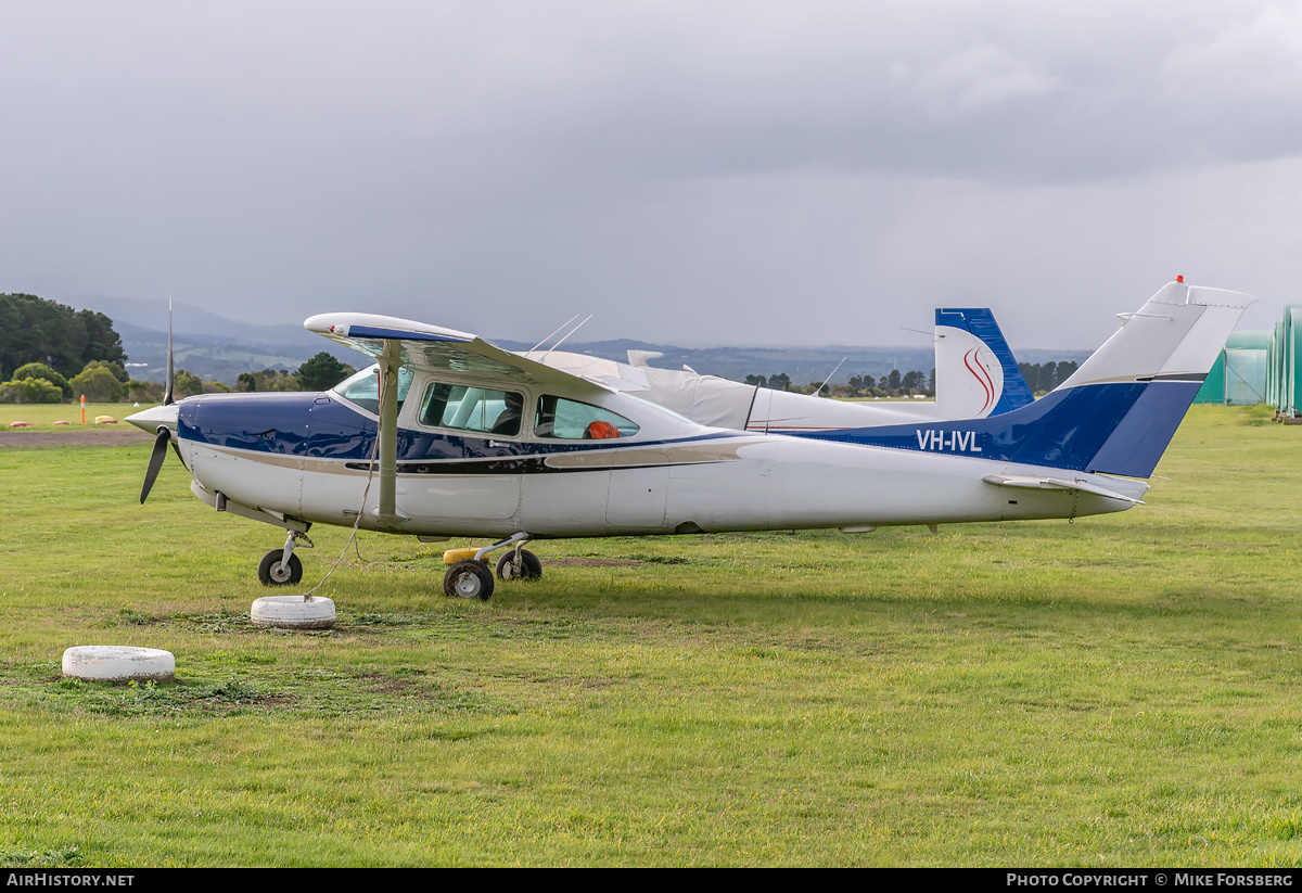 Aircraft Photo of VH-IVL | Cessna TR182 Turbo Skylane RG | AirHistory.net #248301