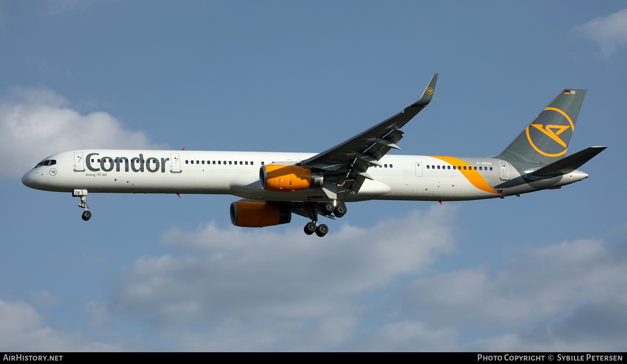 Aircraft Photo of D-ABOK | Boeing 757-330 | Condor Flugdienst | AirHistory.net #248331