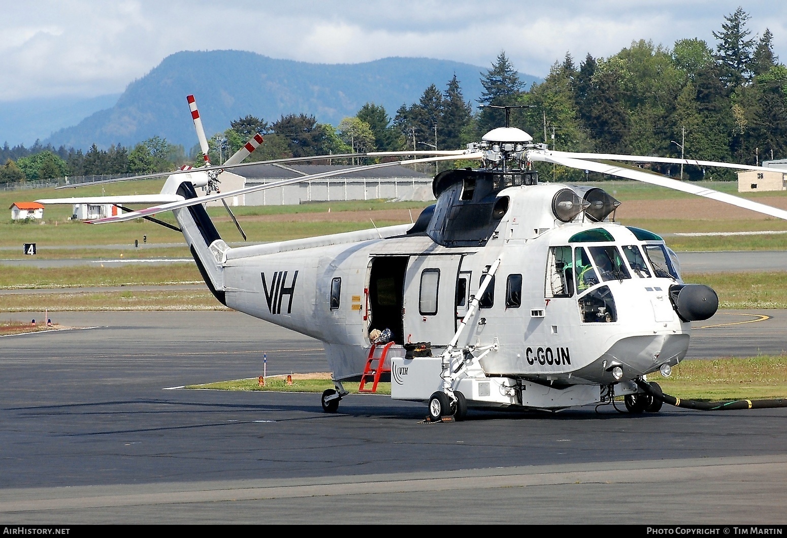 Aircraft Photo of C-GOJN | Sikorsky S-61N Shortsky | VIH - Vancouver Island Helicopters | AirHistory.net #248395
