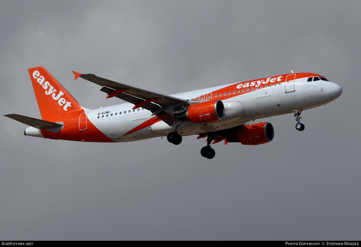 Aircraft Photo of G-EZWC | Airbus A320-214 | EasyJet | AirHistory.net #248437