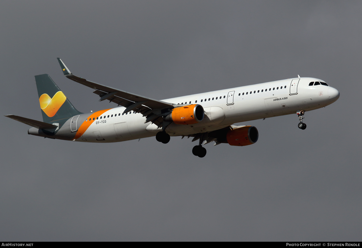 Aircraft Photo of OY-TCG | Airbus A321-211 | AirHistory.net #248473