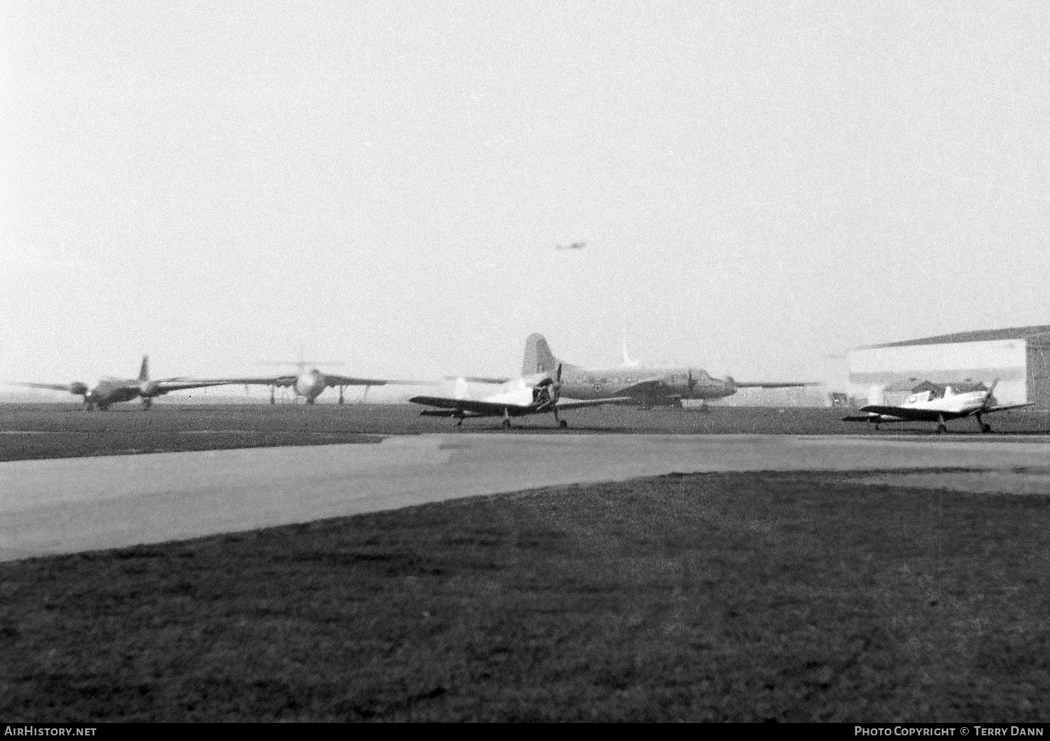 Airport photo of Cambridge (EGSC / CBG) in England, United Kingdom | AirHistory.net #248489