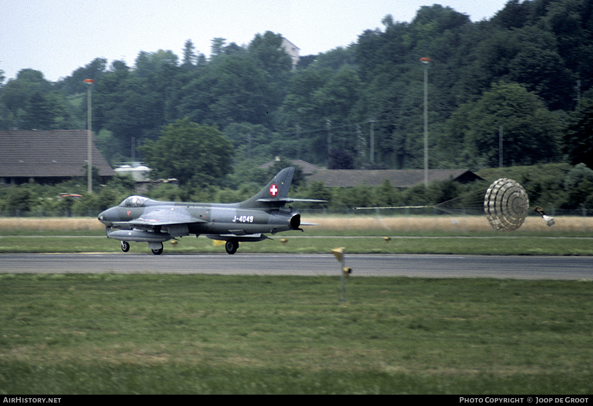 Aircraft Photo of J-4049 | Hawker Hunter F58 | Switzerland - Air Force | AirHistory.net #248511