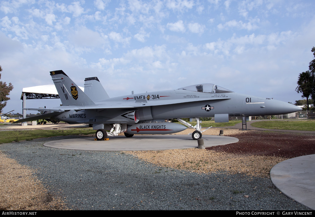 Aircraft Photo of 161749 | McDonnell Douglas F/A-18A Hornet | USA - Marines | AirHistory.net #248518