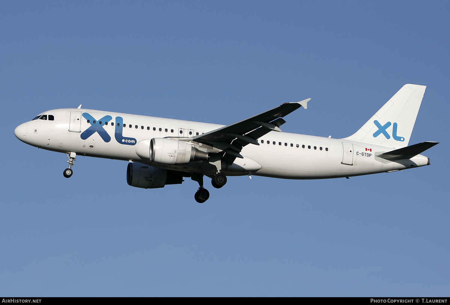 Aircraft Photo of C-GTDP | Airbus A320-214 | XL Airways | AirHistory.net #248530