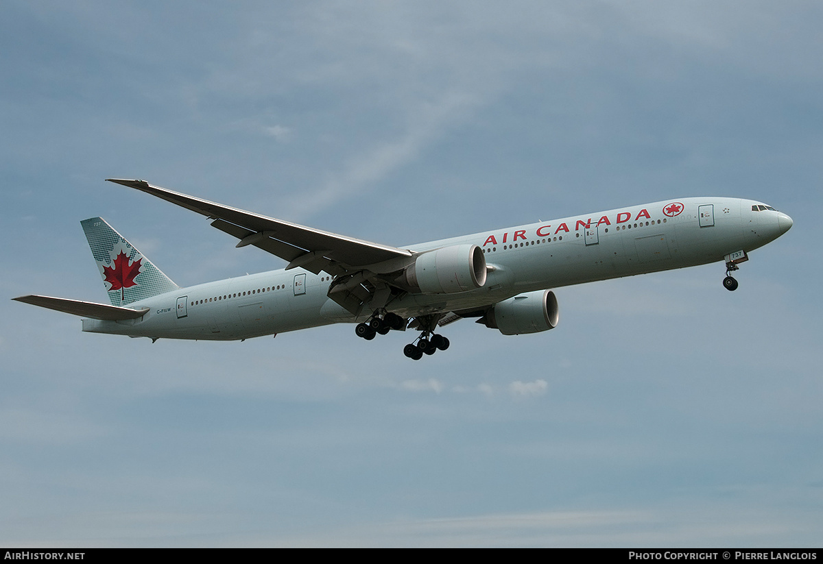 Aircraft Photo of C-FIUW | Boeing 777-333/ER | Air Canada | AirHistory.net #248595