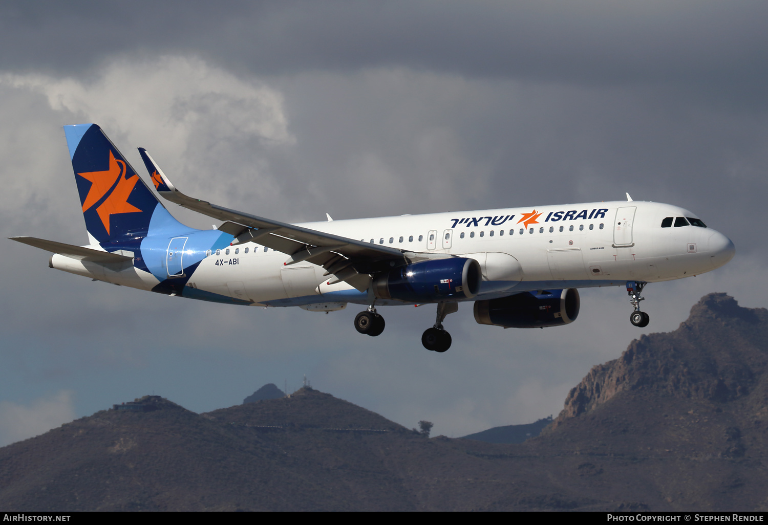 Aircraft Photo of 4X-ABI | Airbus A320-232 | Israir | AirHistory.net #248700