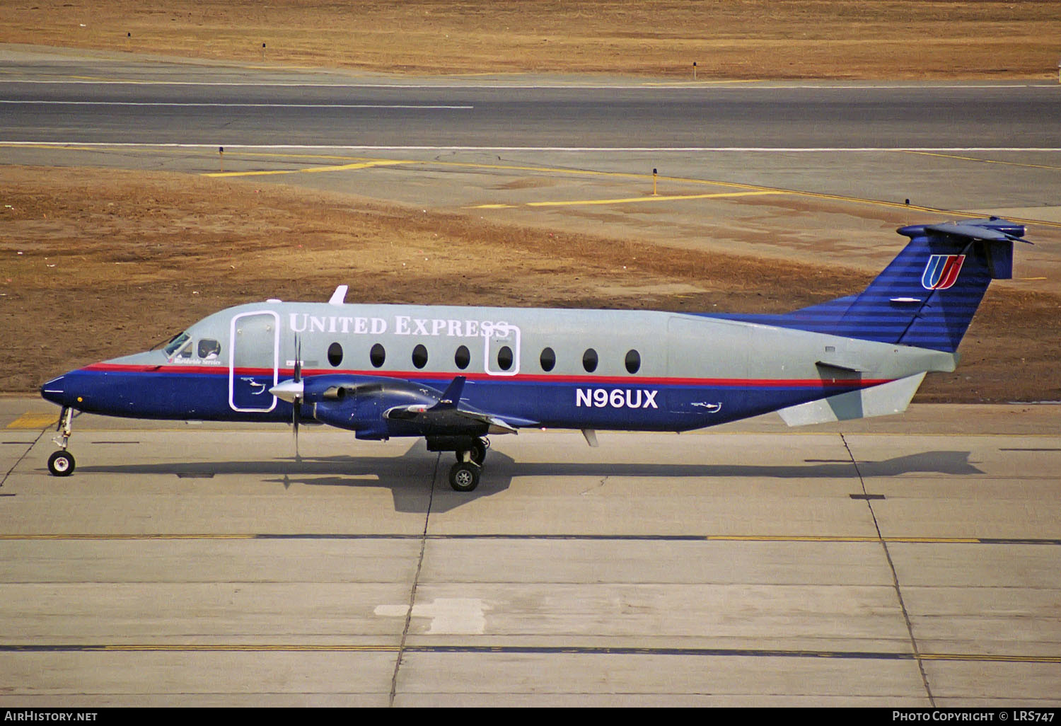 Aircraft Photo of N96UX | Beech 1900D | United Express | AirHistory.net #248716