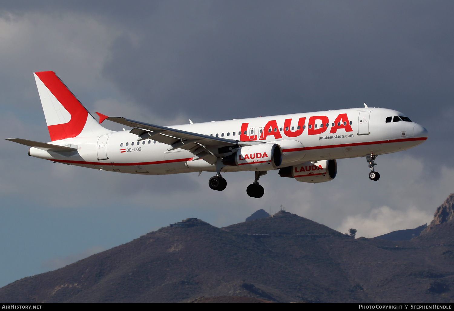 Aircraft Photo of OE-LOX | Airbus A320-232 | Lauda | AirHistory.net #248719
