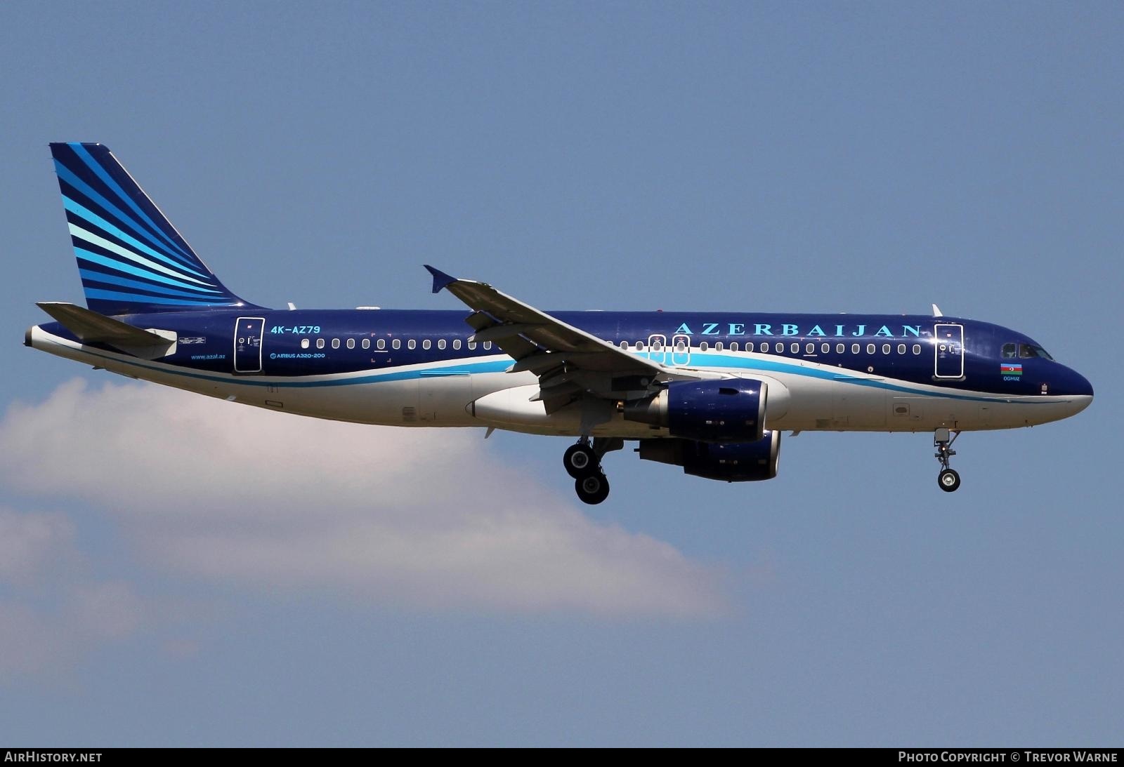 Aircraft Photo of 4K-AZ79 | Airbus A320-214 | Azerbaijan Airlines - AZAL - AHY | AirHistory.net #248805