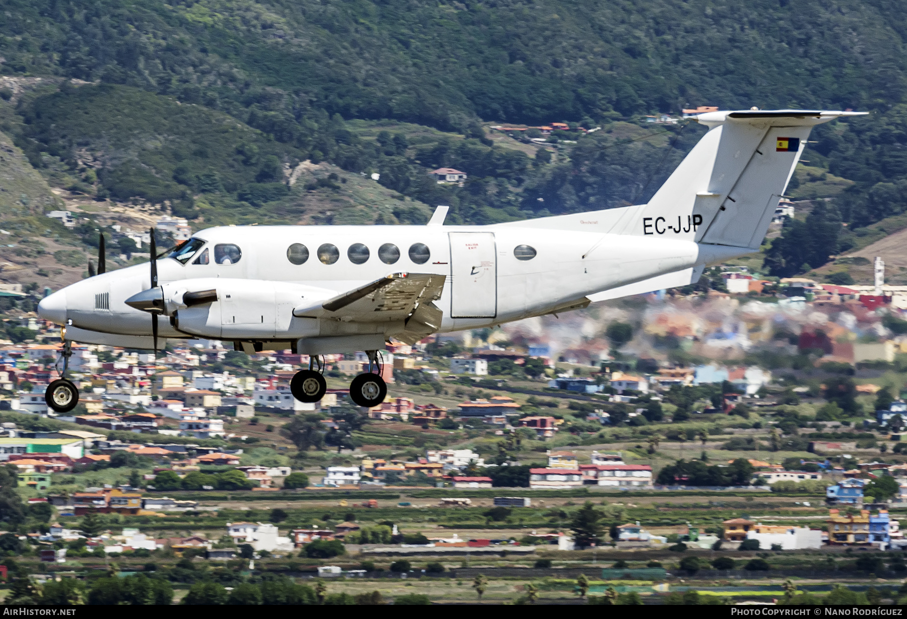 Aircraft Photo of EC-JJP | Beech 200 Super King Air | Servicio de Urgencias Canario - SUC | AirHistory.net #248870